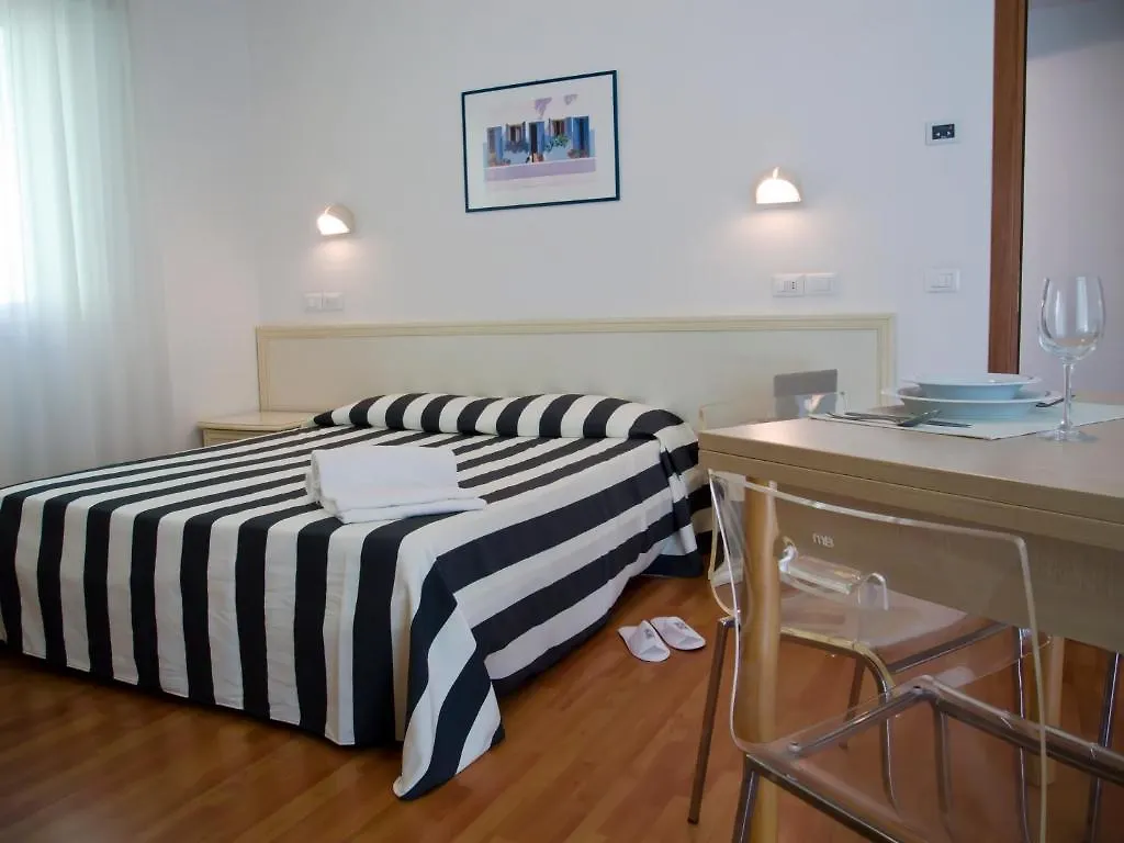Residence Divina Rimini Italien